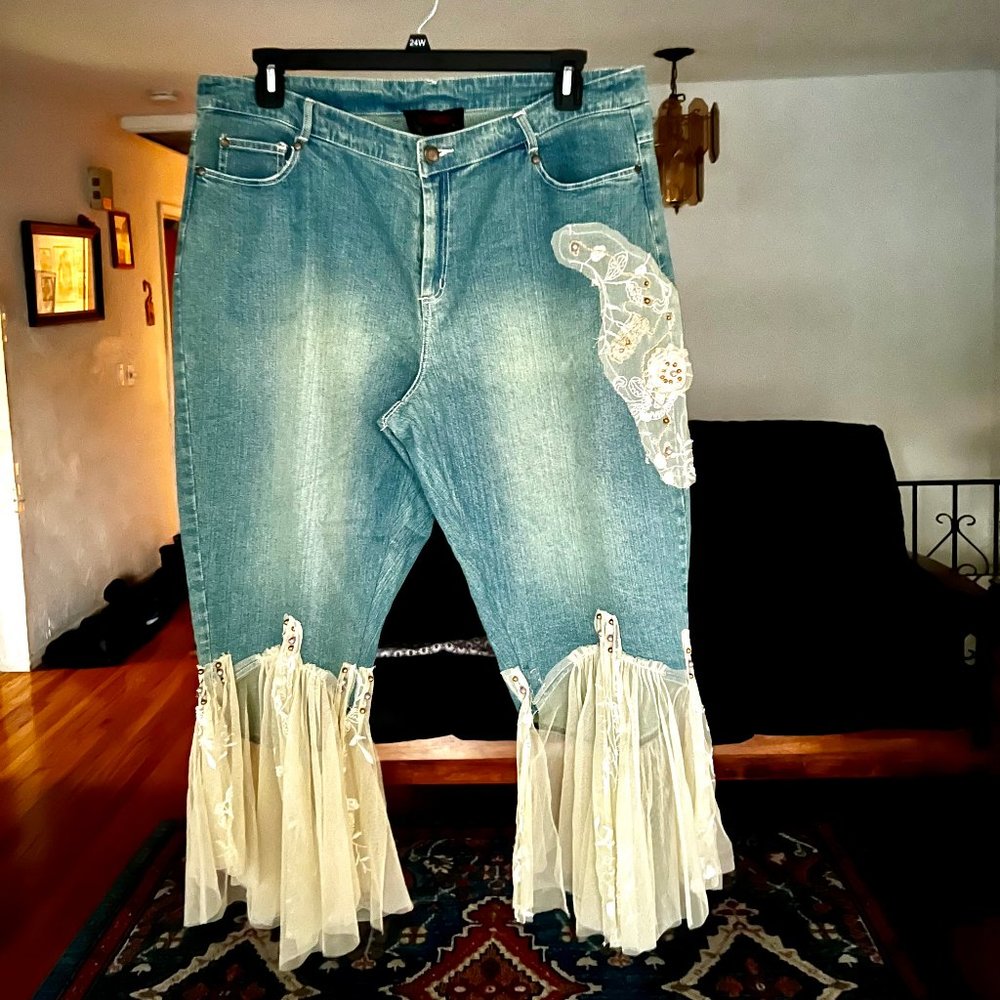 ASHRO Boho Lace Hem Stretch Unique Blue JEANS Size: 18